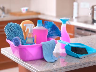 15 Essential Items for Spring Cleaning and Organizing