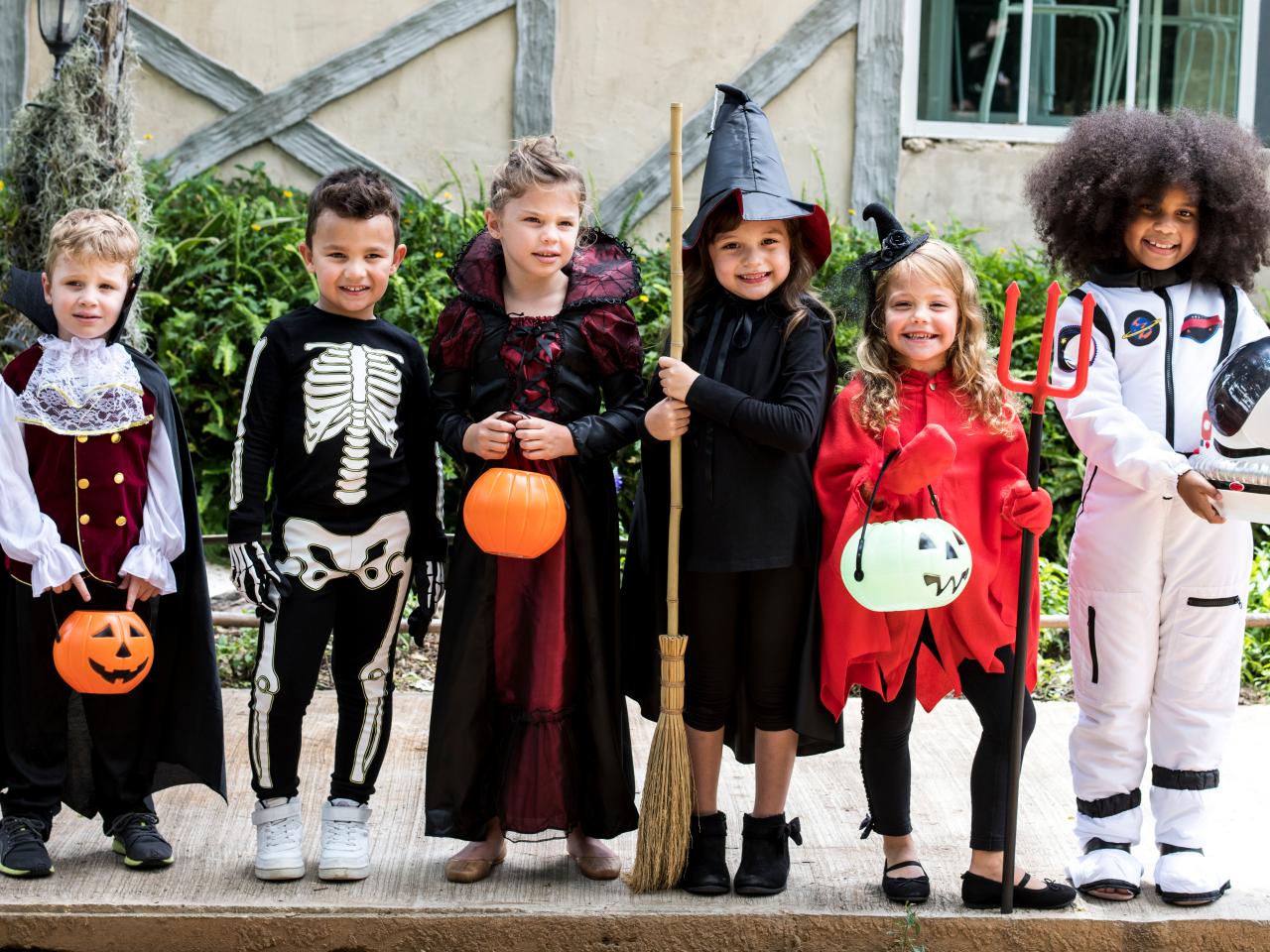 Halloween kids