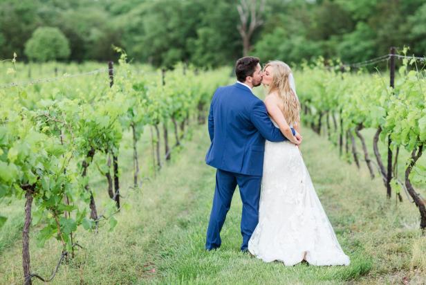 AMY + MATT // CHERRY AVENUE FARMS WEDDING — Vineyard Bride