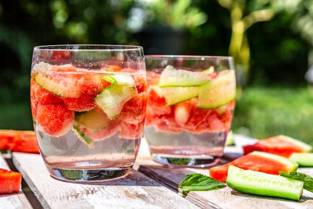 Melonen-Gurken-Wasser, Detox, infused water, Minze