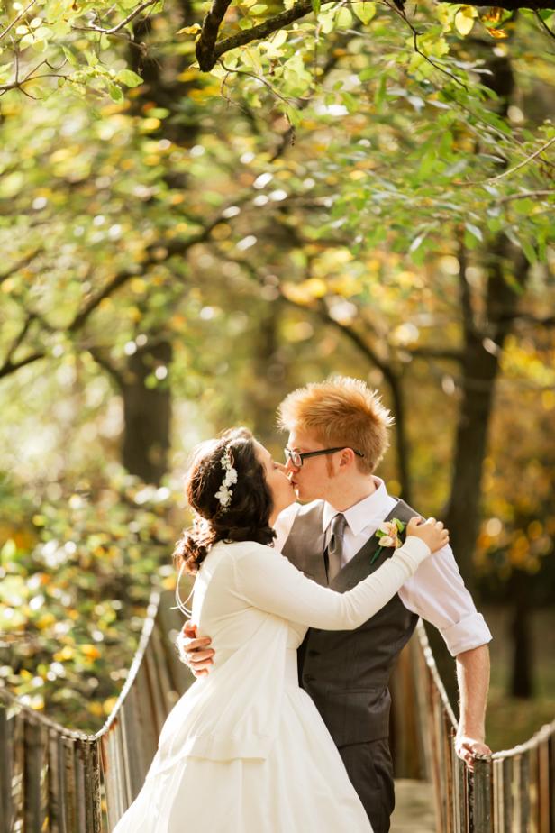 Purple-Hued Timeless Wedding in Chicago, Illinois  Timeless wedding,  Wedding inside, Wedding dresses