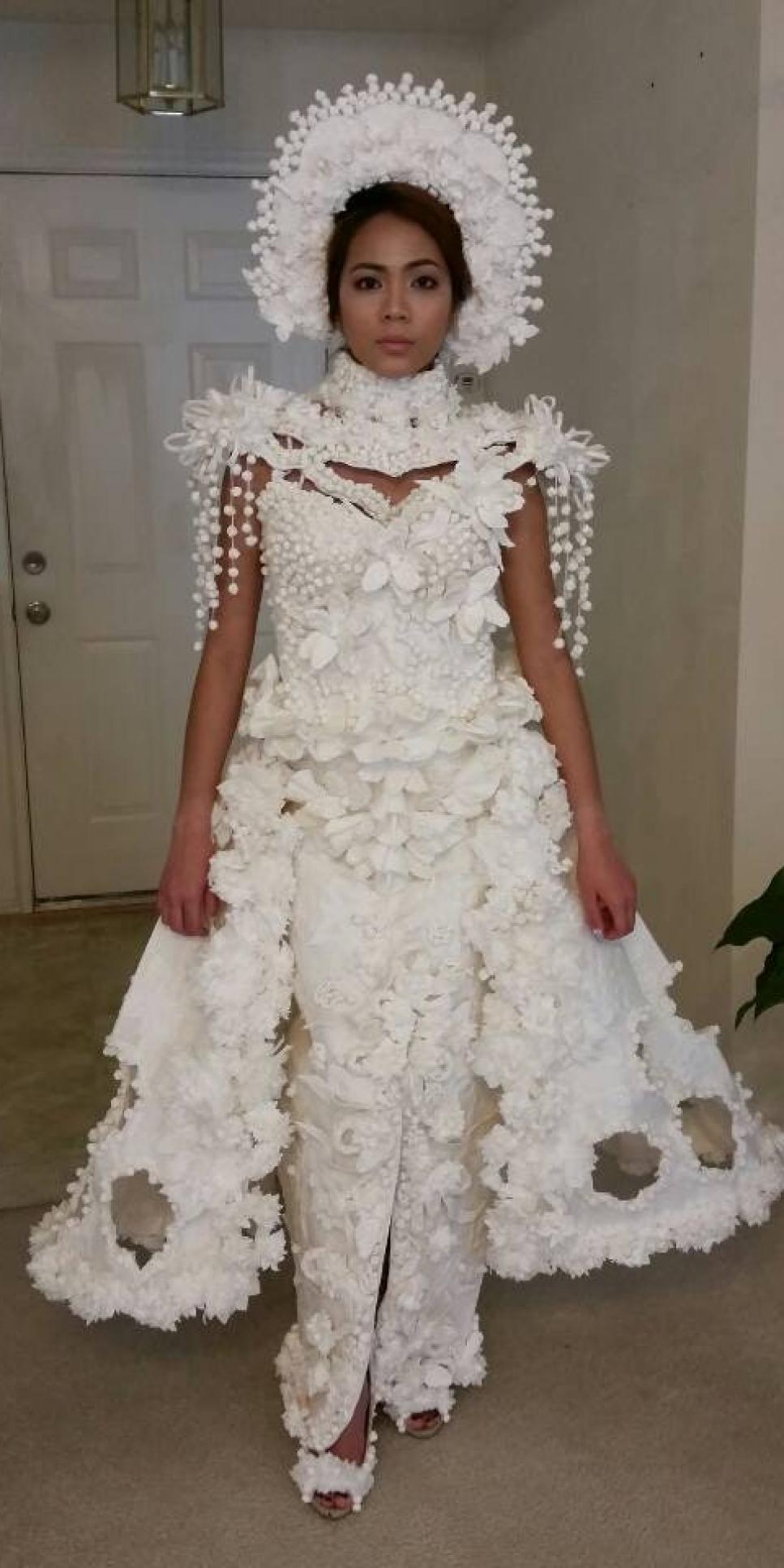 Omg Worthy Looks From Previous Toilet Paper Wedding Dress