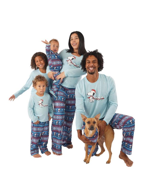 Matching Holiday Pajamas | Stuff We Love | TLC.com