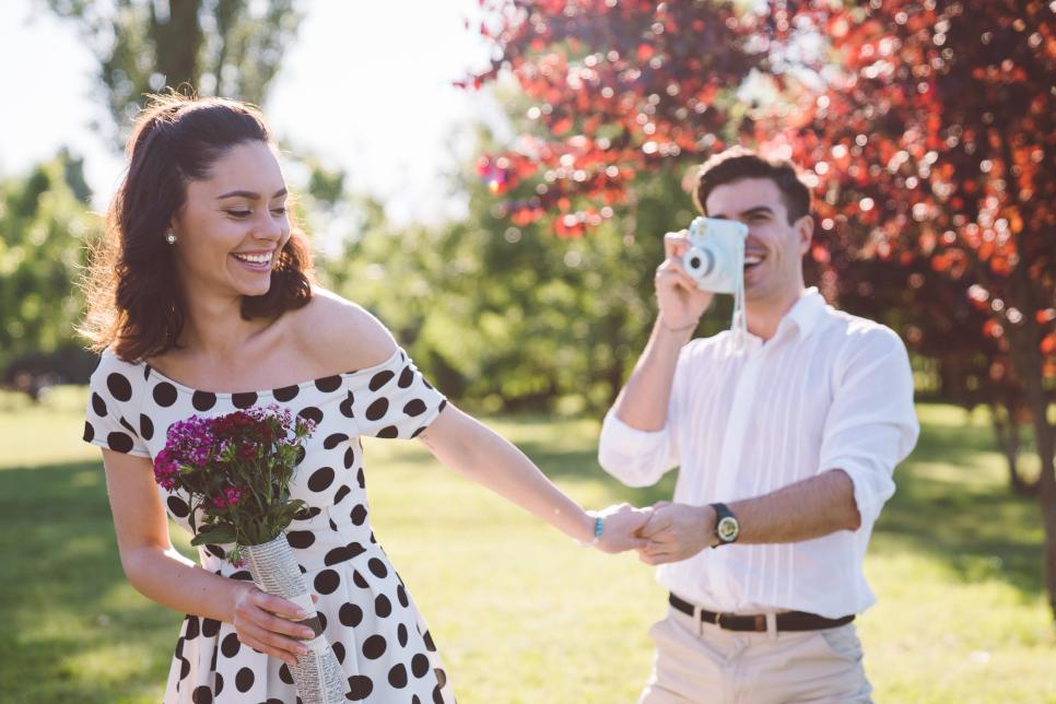 Engagement Photo Tips from an Expert 