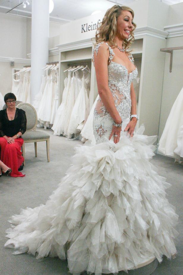 fitted lace wedding dress Classy Sleeveless Spaghetti Straps Mermaid Wedding Dresses with Chapel Train