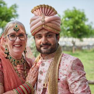 Jenny & Sumit posing at the Arya Samaj Temple, venue of Jenny's & Sumit's wedding ceremony, as seen on TLC's 90 Day Fiancé: The Other Way.