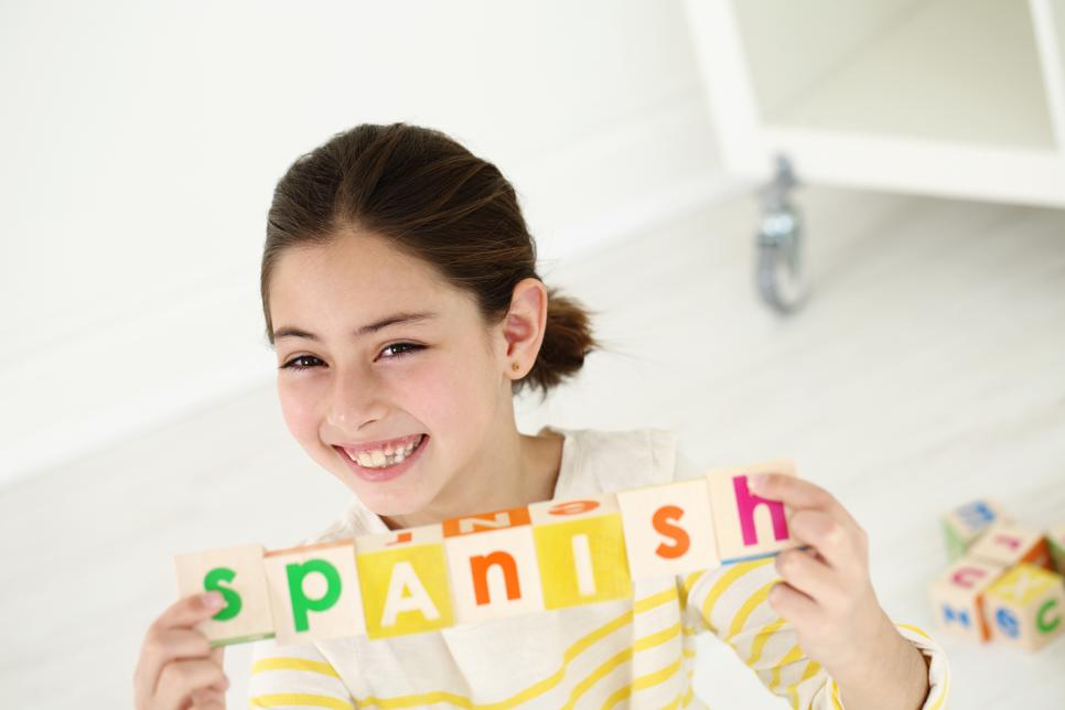 Let Kids Learn A New Language Through Play!