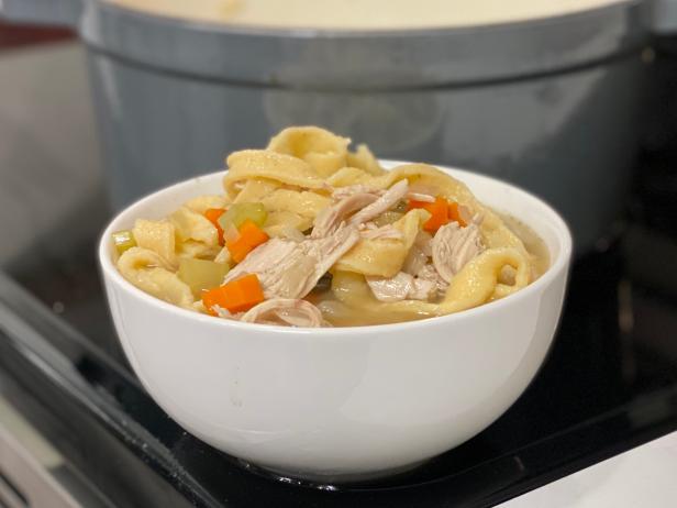Christine's Chicken Noodle Soup | Sister Wives | TLC.com