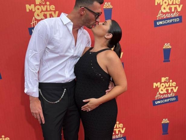 ICYMI, Loren and Alexei Won an MTV Movie & TV Award for Best Reality