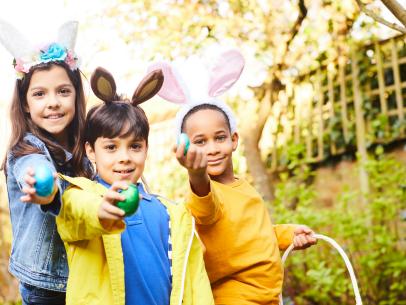Here’s How To Throw the Best Easter Egg Hunt for Kids of All Ages