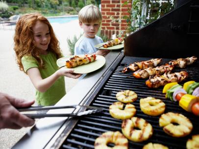 Top-Rated Grilling Products for Your Next Family Cookout