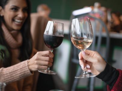 Red or White — Your Choice of Wine Benefits Your Health in Different Ways, Study Reveals
