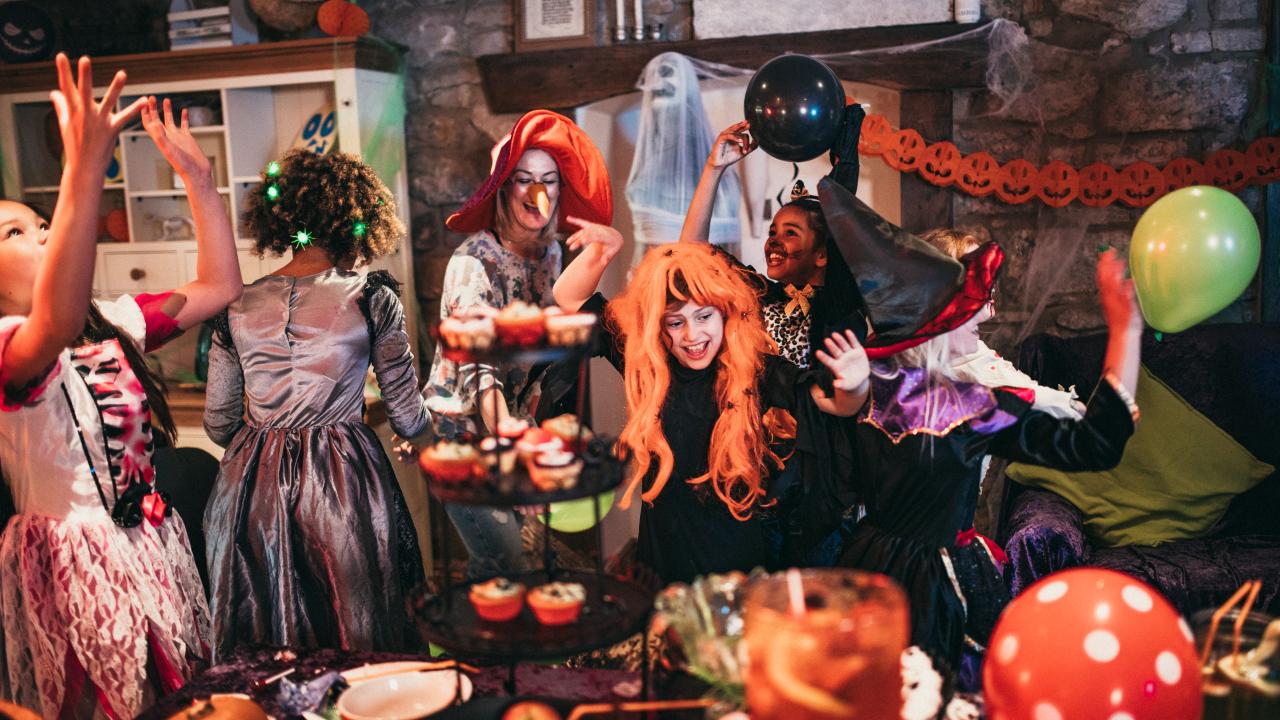 3-Pack Alice in Wonderland Crew Sock | Adult | Unisex | Brown | One-Size | Fun Costumes