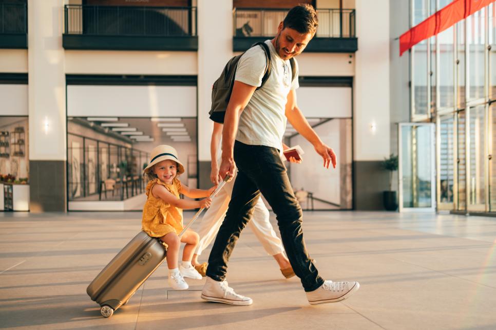 10 Travel Products Every Parent Needs