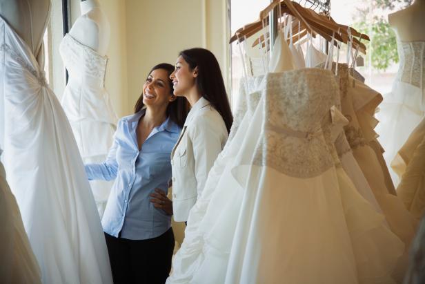 Bridal Stylists and Dressers