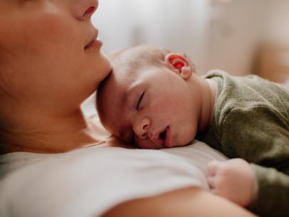 8 Items I Wish I Had Waiting for Me at Home After Giving Birth