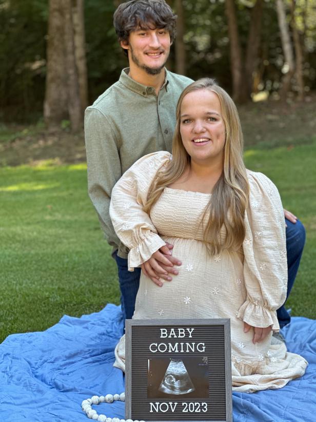 7 Little Johnstons Baby: Liz and Brice are Expecting! | 7 Little