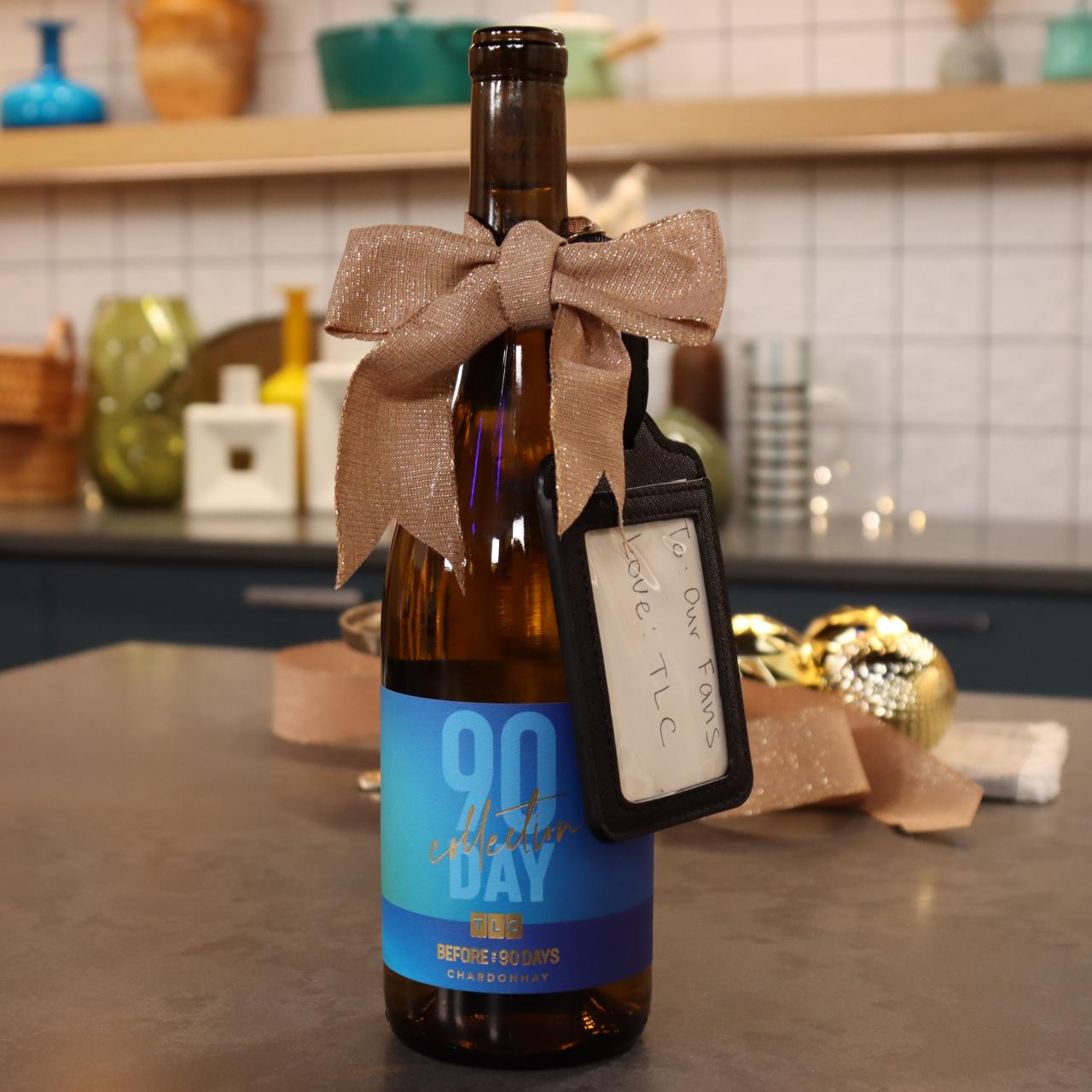 Bottle Gift Wrapping Ideas for the Holidays | TLC.com, image size:1280x1280