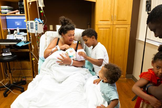 90 Day Fiance's Emily & Kobe Welcomed Their 4th Baby! | TLC.com