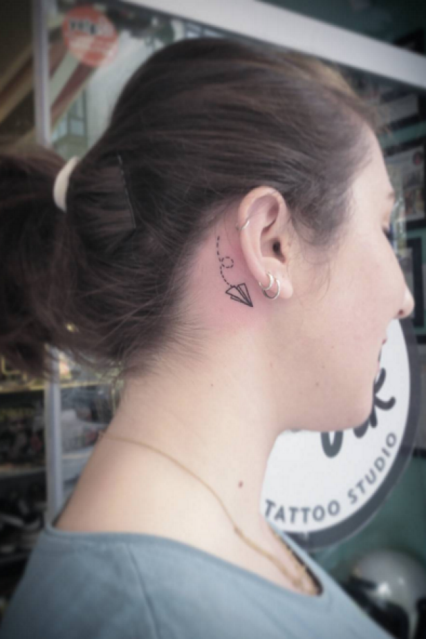 51 Good Looking Music Tattoos For Behind Ear