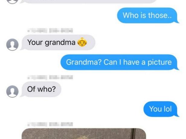 Grandma Texts Wrong Teen For Thanksgiving Dinner — And Now They Are ...