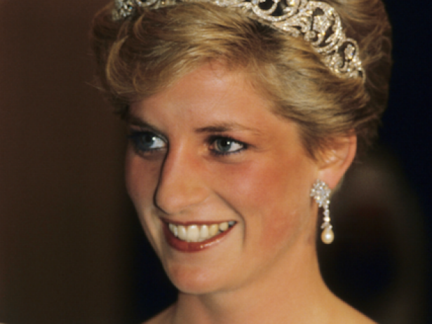 Learn more about Princess Diana’s Most Famous Crowns and Tiaras | Style ...