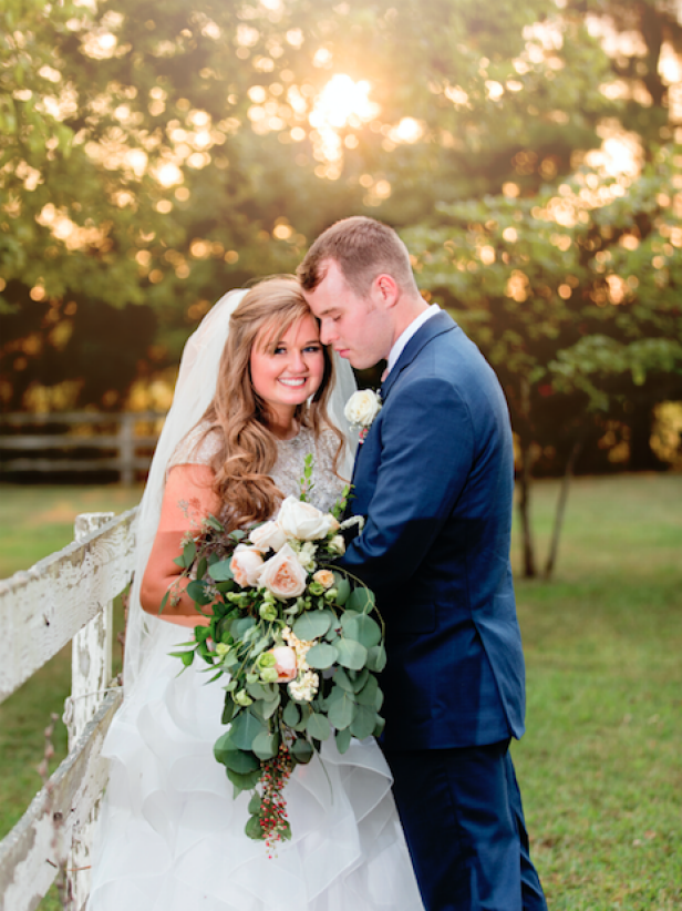 Kendra and Joe Duggar's Wedding Photos | Counting On | TLC.com