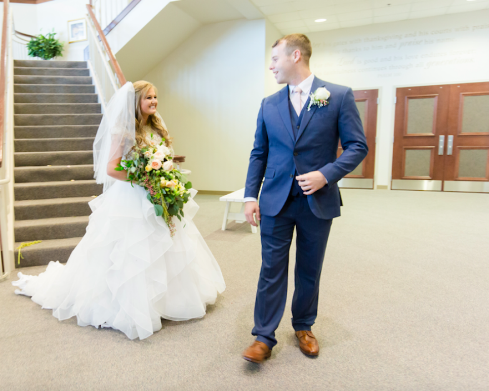 Kendra And Joe Duggar S Wedding Photos Counting On Tlc Com