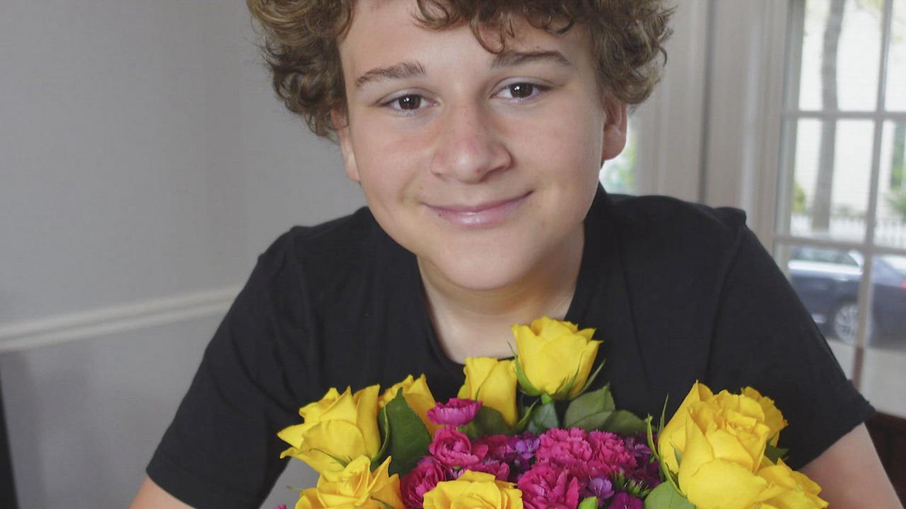 Mother's Day Flower Hacks